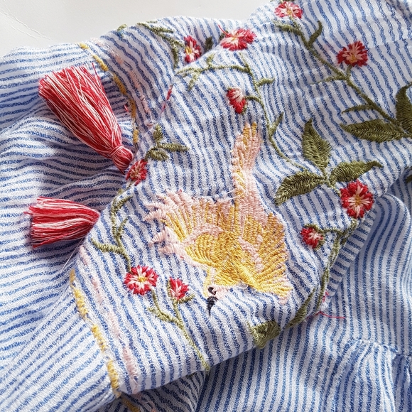 FOREVER 21 Blue Boho Embroidered Cropped Top - Picture 4 of 7